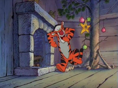 Ooh Sandy Claus is comin' down my chimney - Winnie the Pooh: A Very Merry Pooh Year