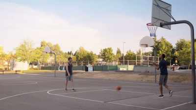 Ooh... So...
How'd things go with Trina? - The Proposal Spot