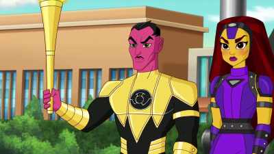Ooh... That rosy ray of light there - DC Super Hero Girls: Intergalactic Games