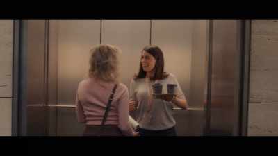 - Ooh. Three, please.
- [Elevator] Three. - Bridget Jones: Mad About the Boy