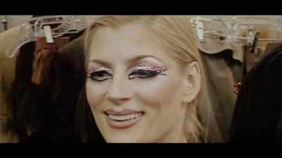 - Ooh.
- Yeah, and you know what, - The Aerialist