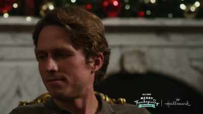 -Oooh!
-Now, I reckon she's never - A Royal Corgi Christmas