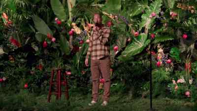 Open lane, fucking keeps missing.
Nobody's rebounding. - Ari Shaffir: America's Sweetheart