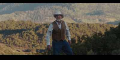 - Open range?
- Wanna keep my cows off of your lawn, - Fear and Loathing in Aspen