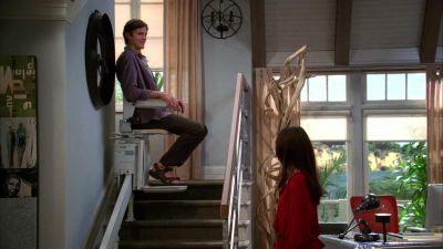 Open. - Two and a Half Men