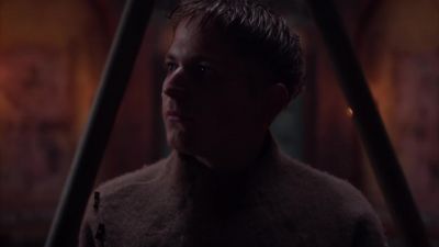Open the door, I wish to see my father. - The Last Kingdom