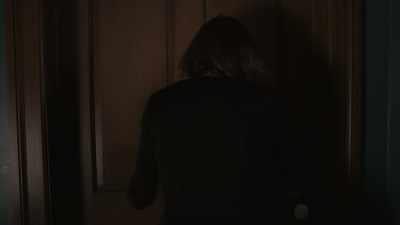 Open the door! Lila, Lila! - Evil
