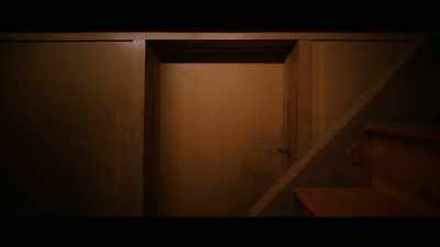 Open the door! Open the door! - Beezel