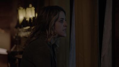 -Open the door.
-Why should I do that? - Slasher