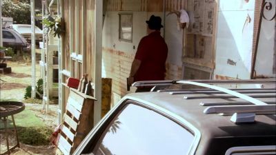 Open up, Perry! It's the police! - Dexter