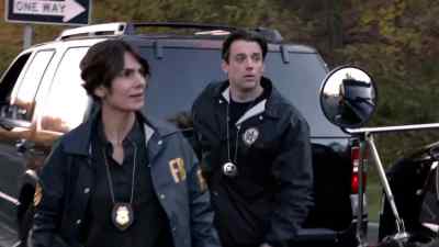 Open up. - The Following