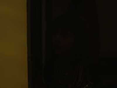(OPENS AND CLOSES DOOR
REPEATEDLY) - Shayda