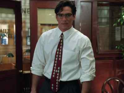 Operator, get me the EPRAD
Satellite Tracking Station - Lois & Clark: The New Adventures of Superman