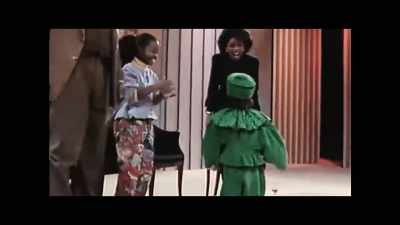 - [Oprah Winfrey] Oh, Raven!
- [audience clapping, cheering] - Child Star