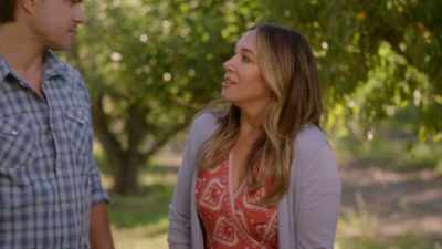 Or if a happy couple
comes in on a date, - Sweet on You