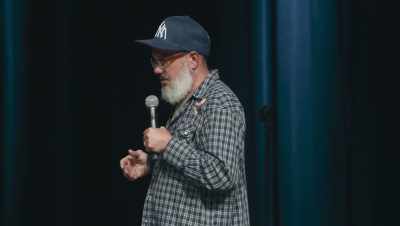 -Or...
-[audience booing] - David Cross: Oh Come On