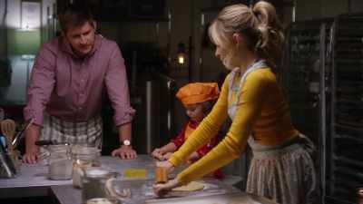 Or you can roll them out thin, like this. - Love is a Piece of Cake
