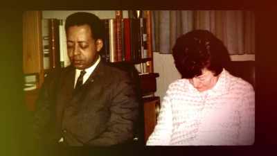 Or did Barney and Betty
really get abducted by aliens? - Alien Abduction: Betty and Barney Hill