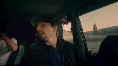 - Or he's taking us to a place to kill us all.
- [Jeff laughing] - Gold Rush: Parker's Trail