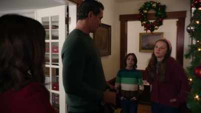 Or is it just gonna be people - Mystery on Mistletoe Lane