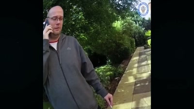 Or maybe he's not had any successful
relationships before - Killers: Caught on Camera