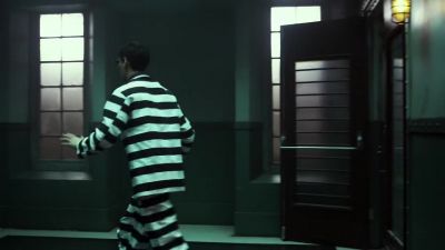 ORDERLY: Hey, hey! - Gotham