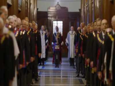 [organ music playing] - Inside the Freemasons