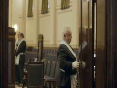 [organ playing] - Inside the Freemasons