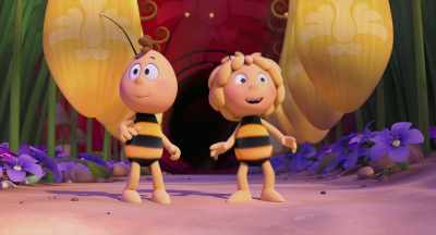 Orientation will commence
in five minutes. - Maya the Bee: The Honey Games