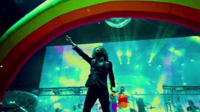 ♪"Original Score" by
The Flaming Lips♪



 - The Flaming Lips Space Bubble Film