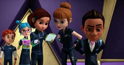Other thumb. Floor. Ceiling. More thumb. - Spy Kids: Mission Critical