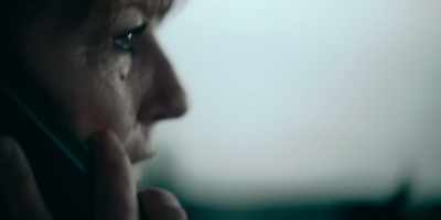 Otherwise, they kill Elodie,
and they kill Tom, - Hijack