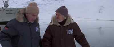 -Otto.
-Yeah? What is it? - Bear Island