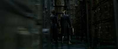- Ouch.
- I'm sorry. I'm sorry. Okay. - Fantastic Beasts: The Crimes of Grindelwald
