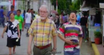 - Ouch!
- What's wrong? - Seven Sundays