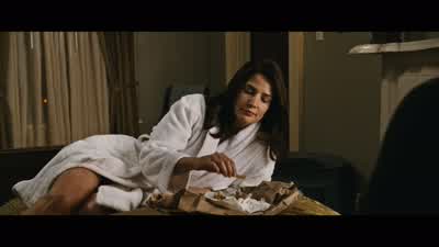 Our dinner date. - Jack Reacher: Never Go Back