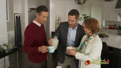 Our first eggnog
family portrait. - Sense, Sensibility & Snowmen