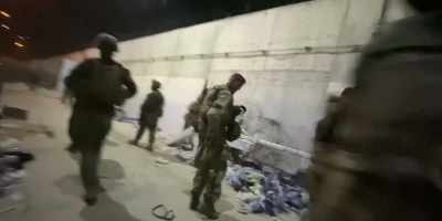 - Our higher echelons
of command, - Escape from Kabul