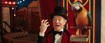 - Our show will commence in five minutes!
- Five. - The One and Only Ivan