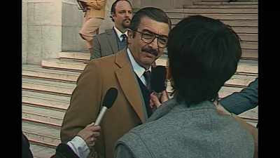 Our sources say it was a letter
by the Argentinian Navy. Is it true? - Argentina, 1985