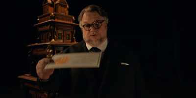 Our story tonight is "The Viewing," - Guillermo del Toro's Cabinet of Curiosities