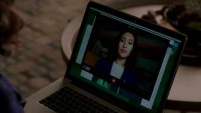 ♪ Our time is fading ♪ - Pretty Little Liars: The Perfectionists