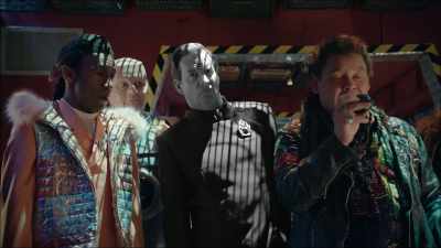 - Our time here is clone.
- What of your brother? - Red Dwarf: The Promised Land