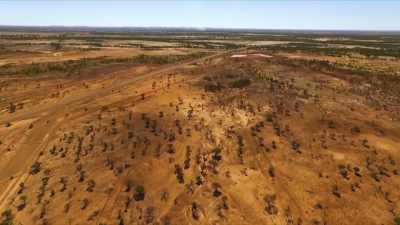Out here, the mining season is short. - Outback Opal Hunters