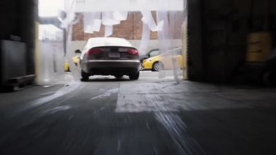- Out of the way! - FBI