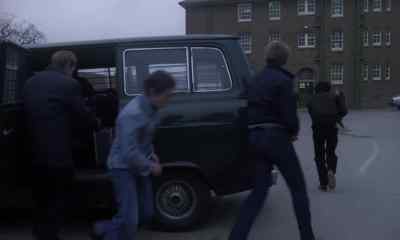 Out! Out! Out!
Come on, move! - Scum