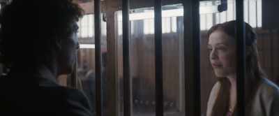 - Outside.
- Why doesn't she come inside? - Prison 77