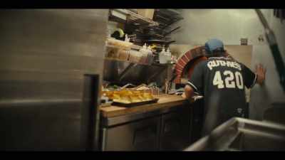Oven's running at 700-800 degrees, - Street Food: USA