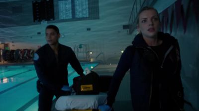 Over here! Hurry! - Chicago Fire