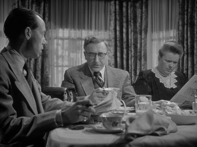 Over on the mall - The Day the Earth Stood Still